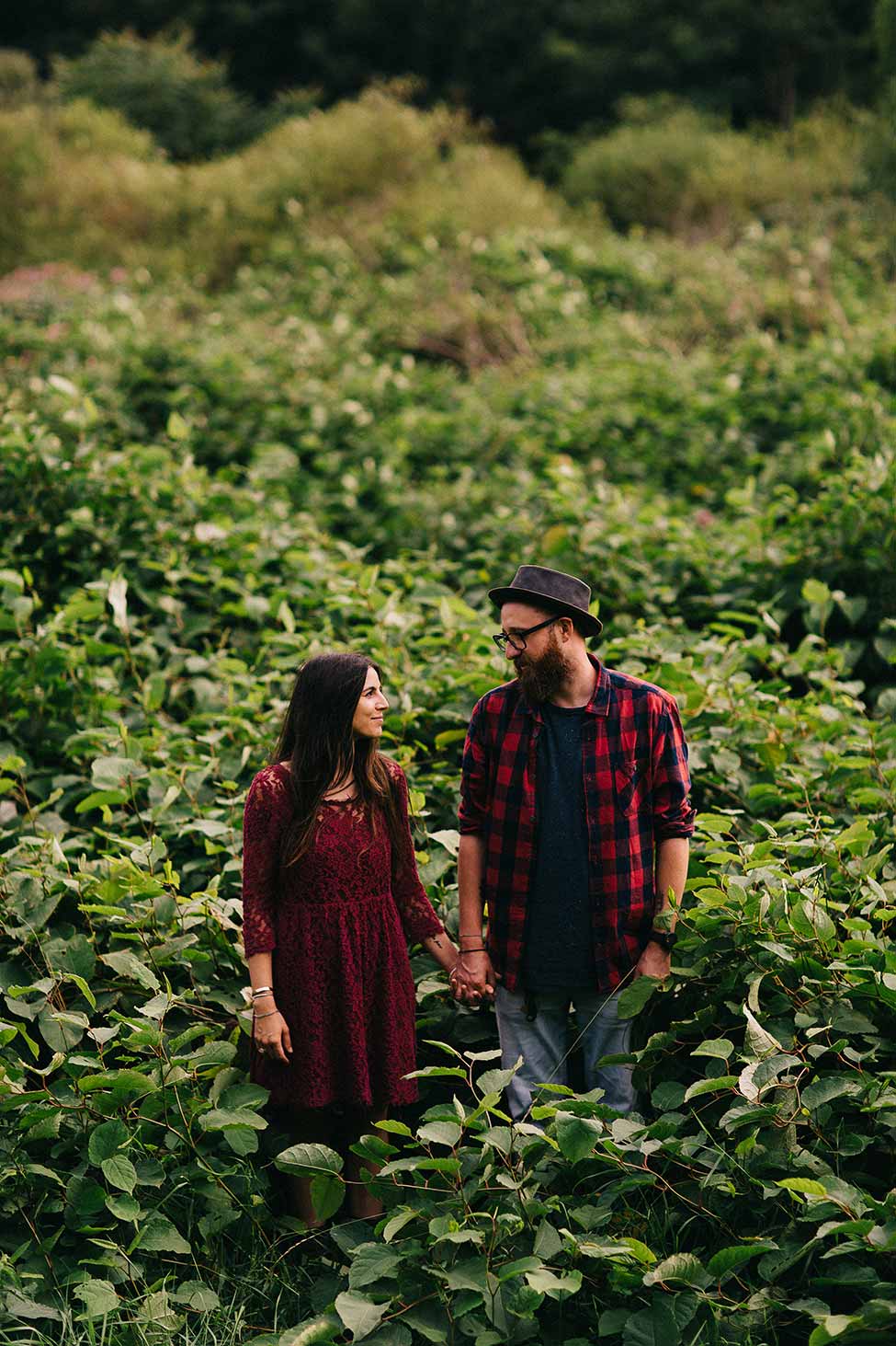 Hipster couple in bohemian wedding adventure in Austrian engagement photography session.