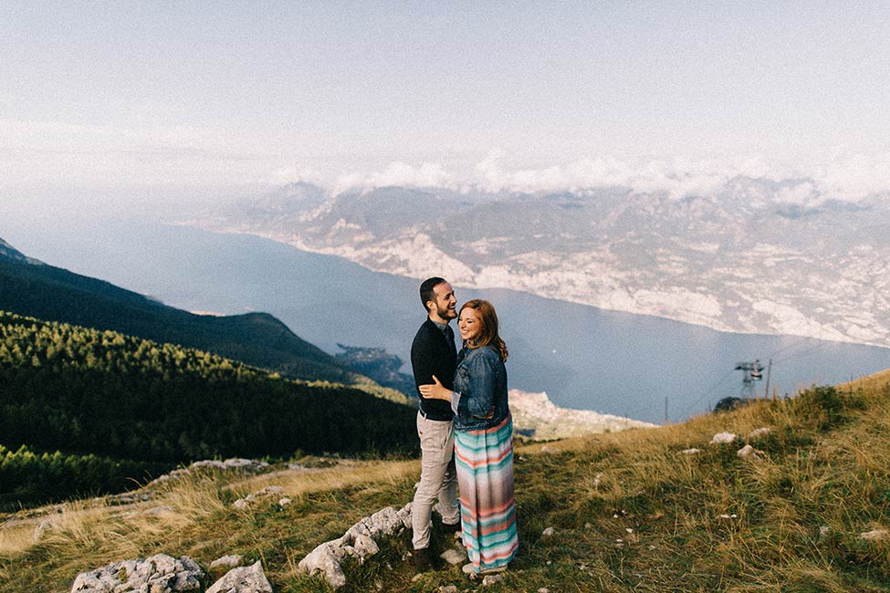 Lago di garda is the perfect spot for adventure sessions with we are the hoffmans, Italy wedding photographer.